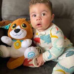 Meet your Posher, Deandre